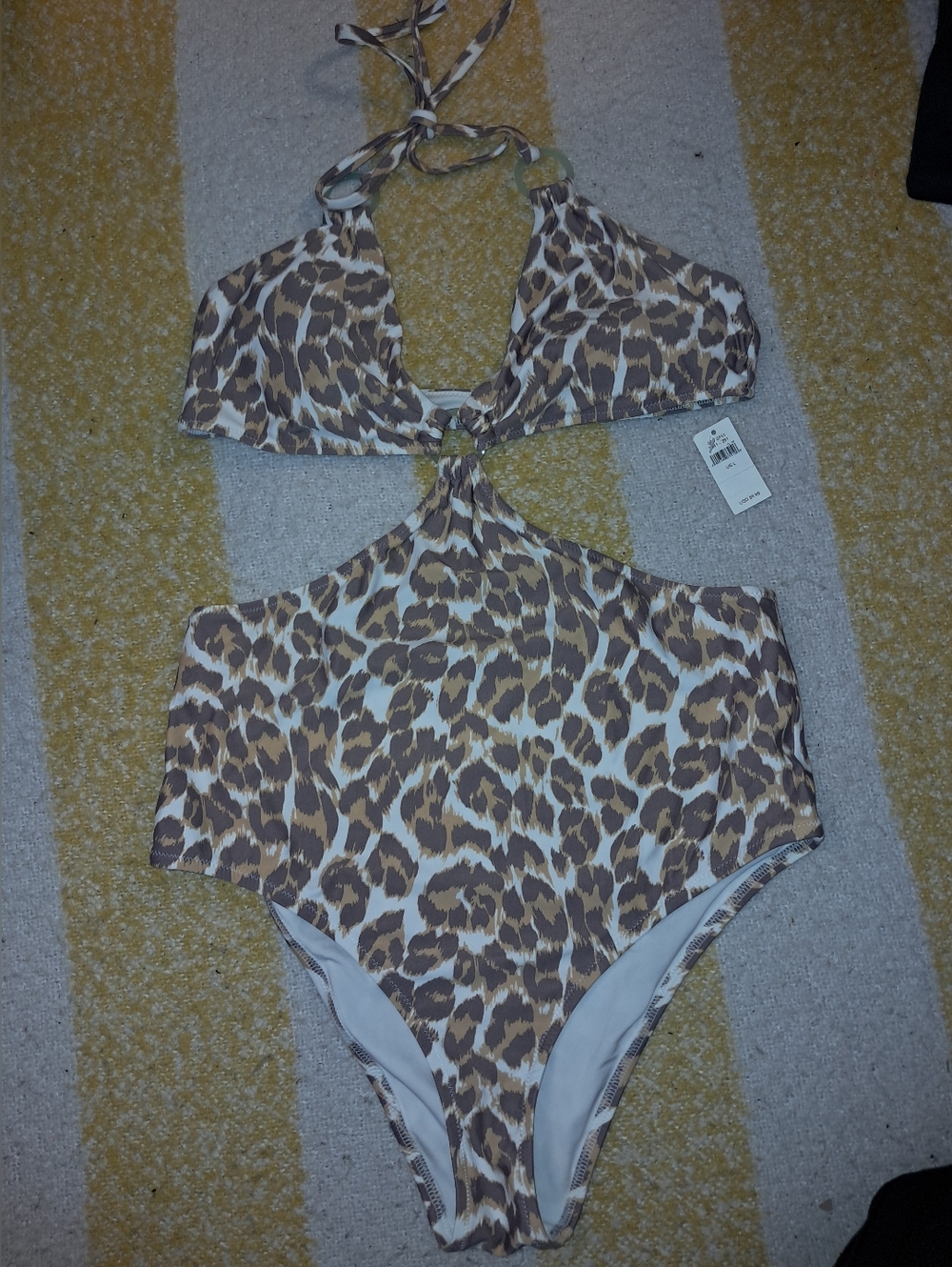 NWT Aerie brand Women's size large swim suit